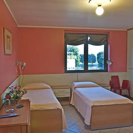 Quercia Apartahotel