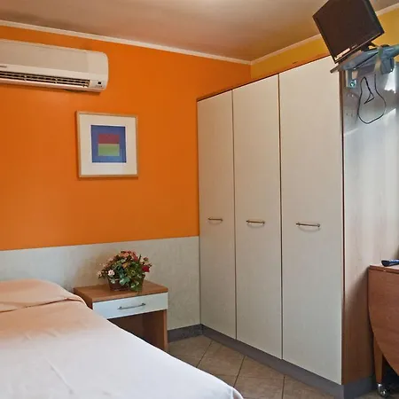 Quercia Apartahotel Milán